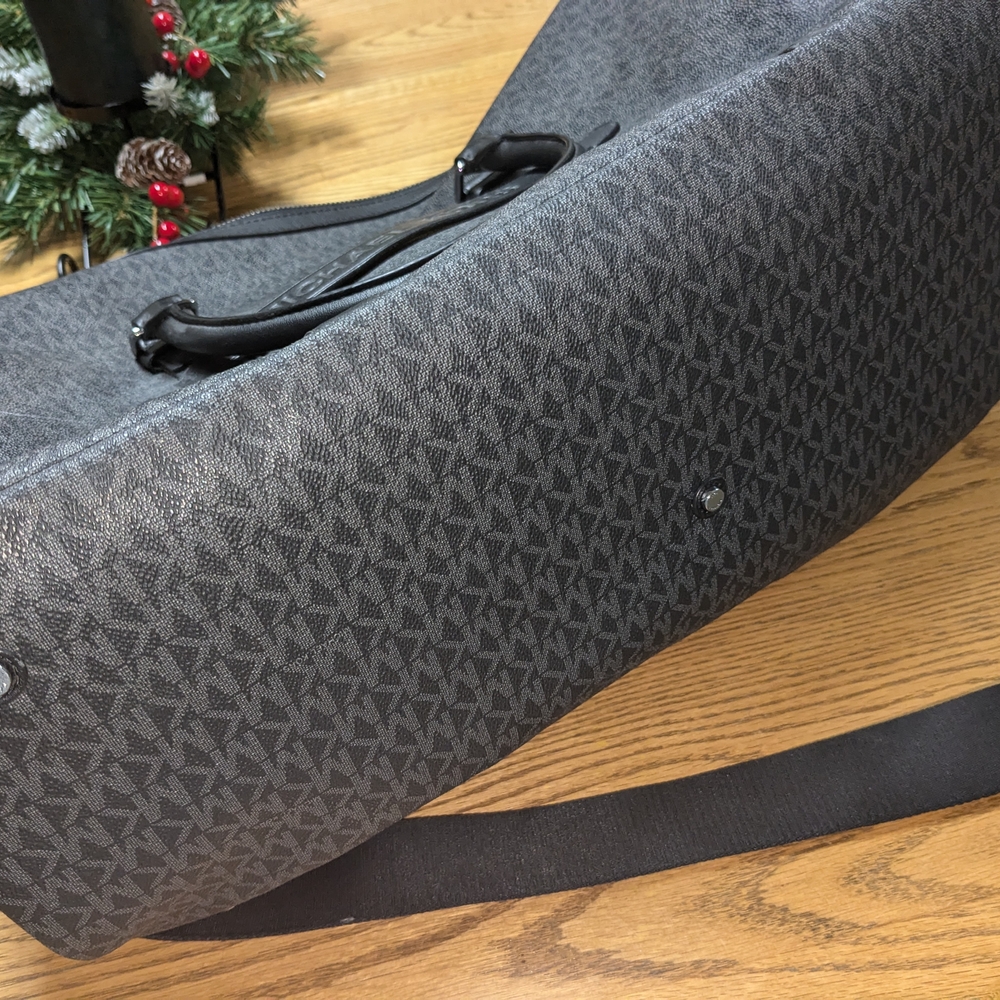 Michael Kors Gray Men's Bag Set - Picture 13 of 16